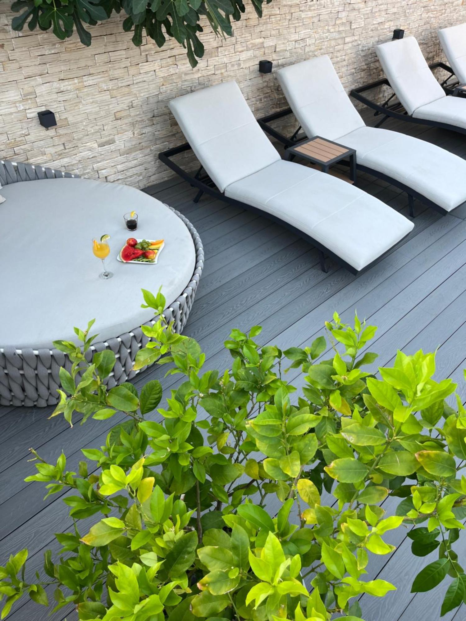 Luxury Apartments Vilamaloca Vir Luaran gambar