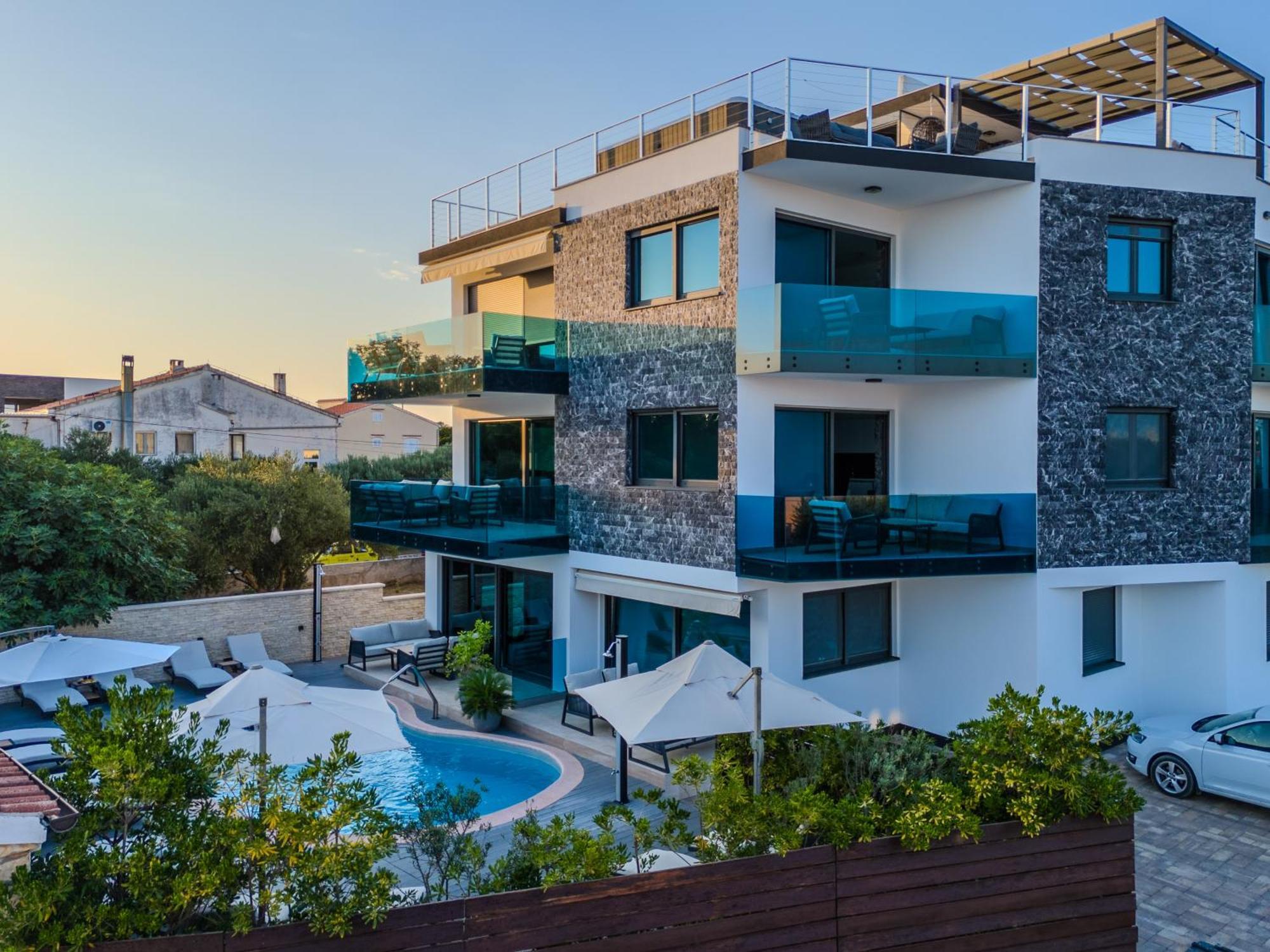 Luxury Apartments Vilamaloca Vir Luaran gambar