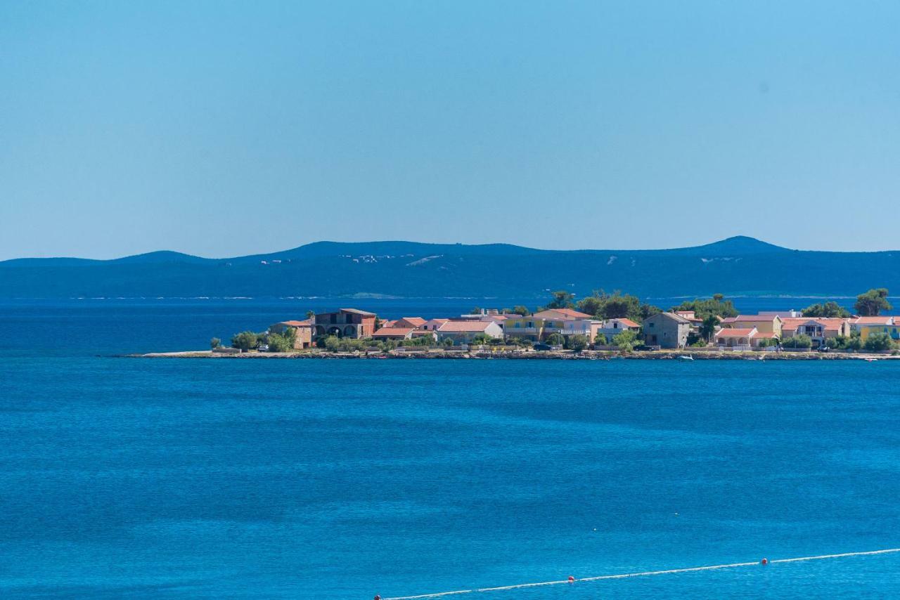 Luxury Apartments Vilamaloca Vir Luaran gambar