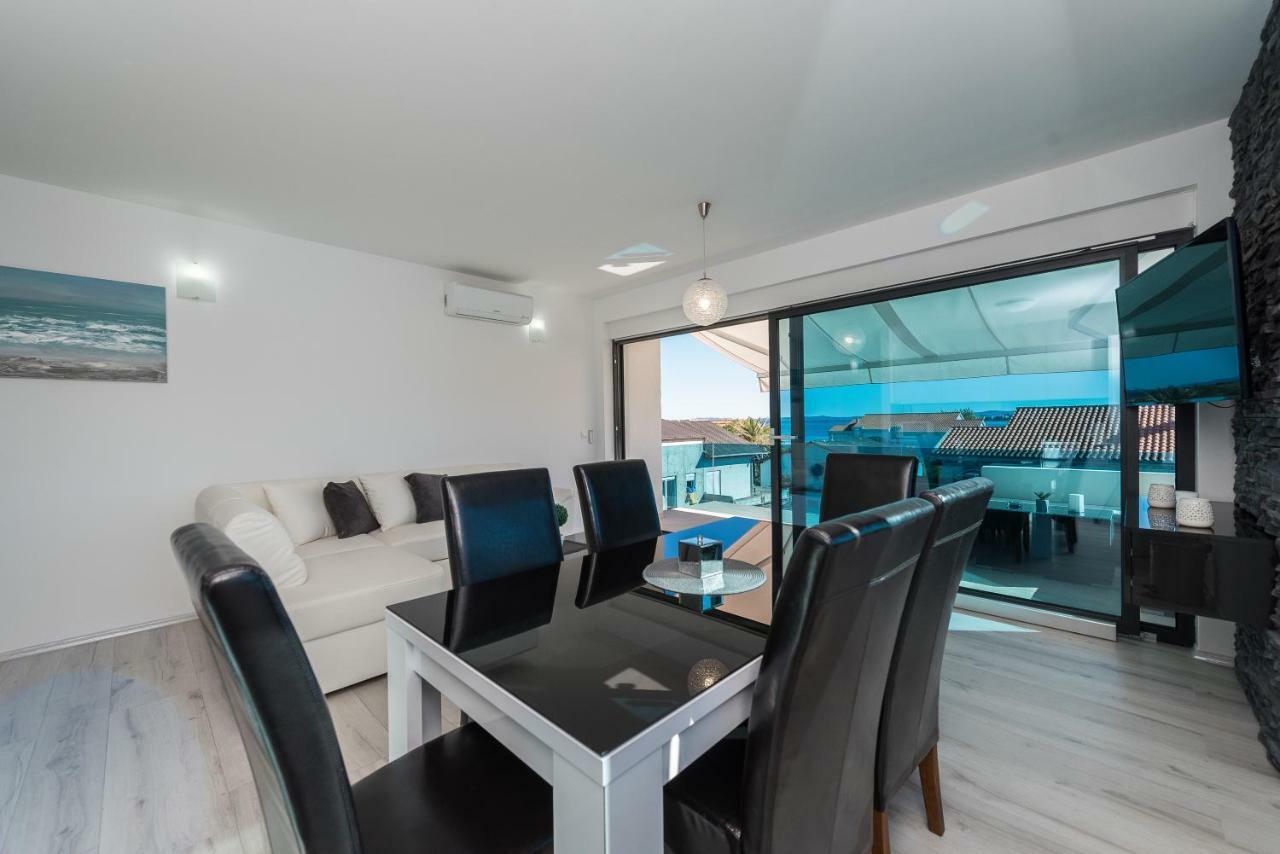 Luxury Apartments Vilamaloca Vir Luaran gambar