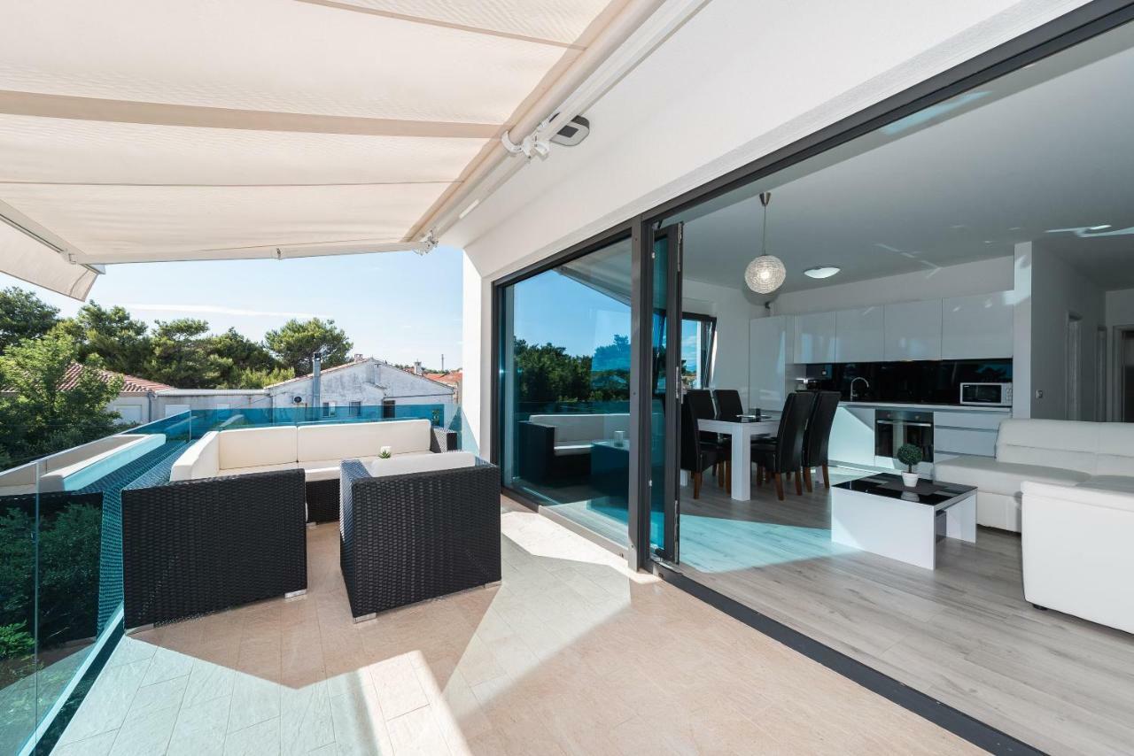 Luxury Apartments Vilamaloca Vir Luaran gambar