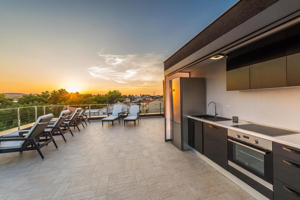 Luxury Apartments Vilamaloca Vir Luaran gambar